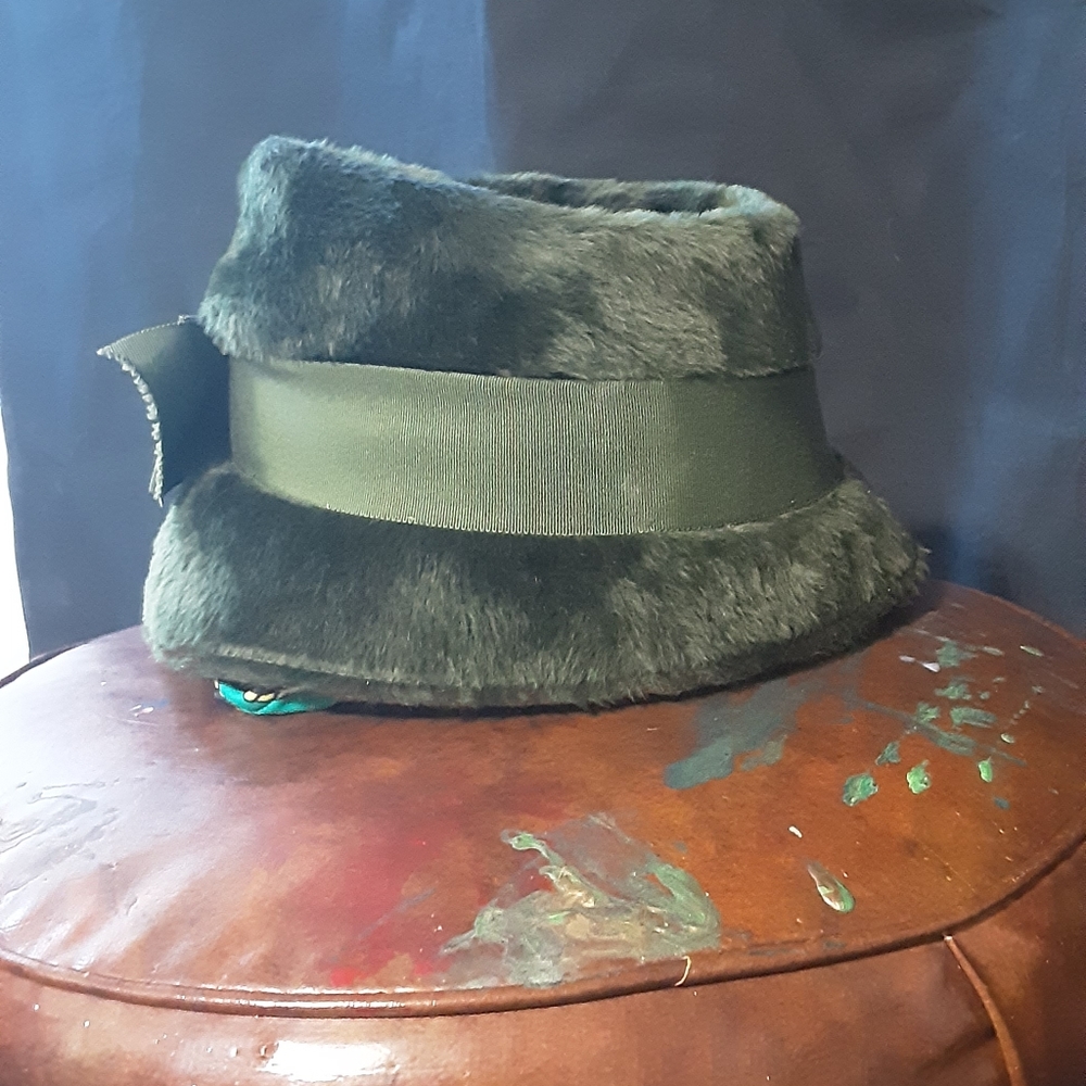 1960's Duchess of Italy bucket hat w/ bow - Picture 6 of 8